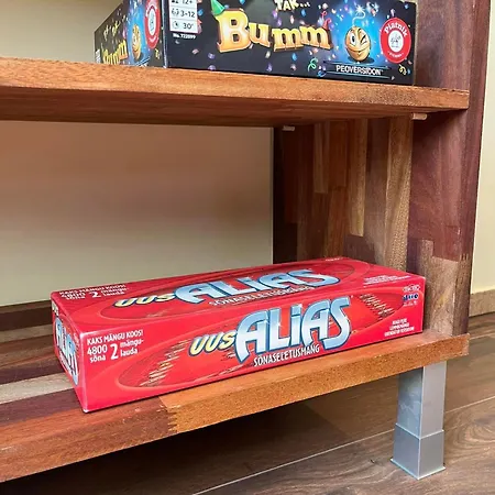 Vahtra Allee Kuelalismaja Roodevaelja