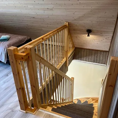 Vahtra Allee Kuelalismaja 別荘 *