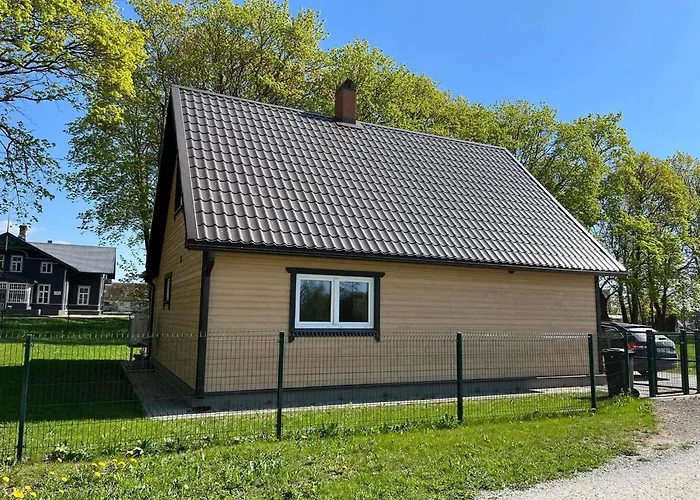 Vahtra Allee Külalismaja Roodevaelja