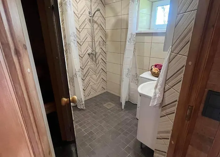 Vahtra Allee Külalismaja *