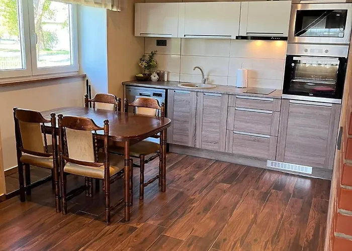 Сasa de vacaciones Vahtra Allee Külalismaja *