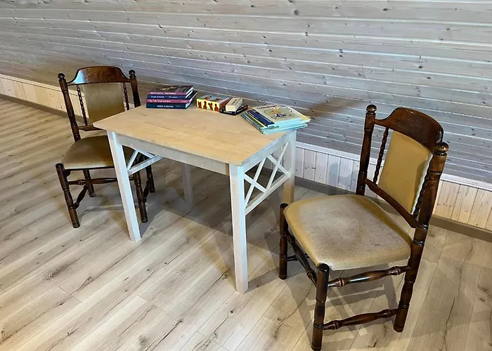 Vahtra Allee Külalismaja Roodevaelja